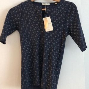 NWT Small Doen Lucia Tee in Navy windswept floral